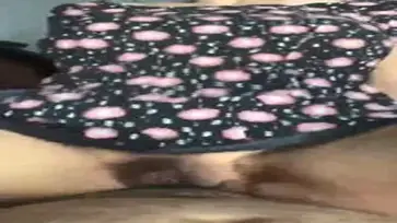 Cewek Cantik Pasrah Disentuh Jari Di Memek